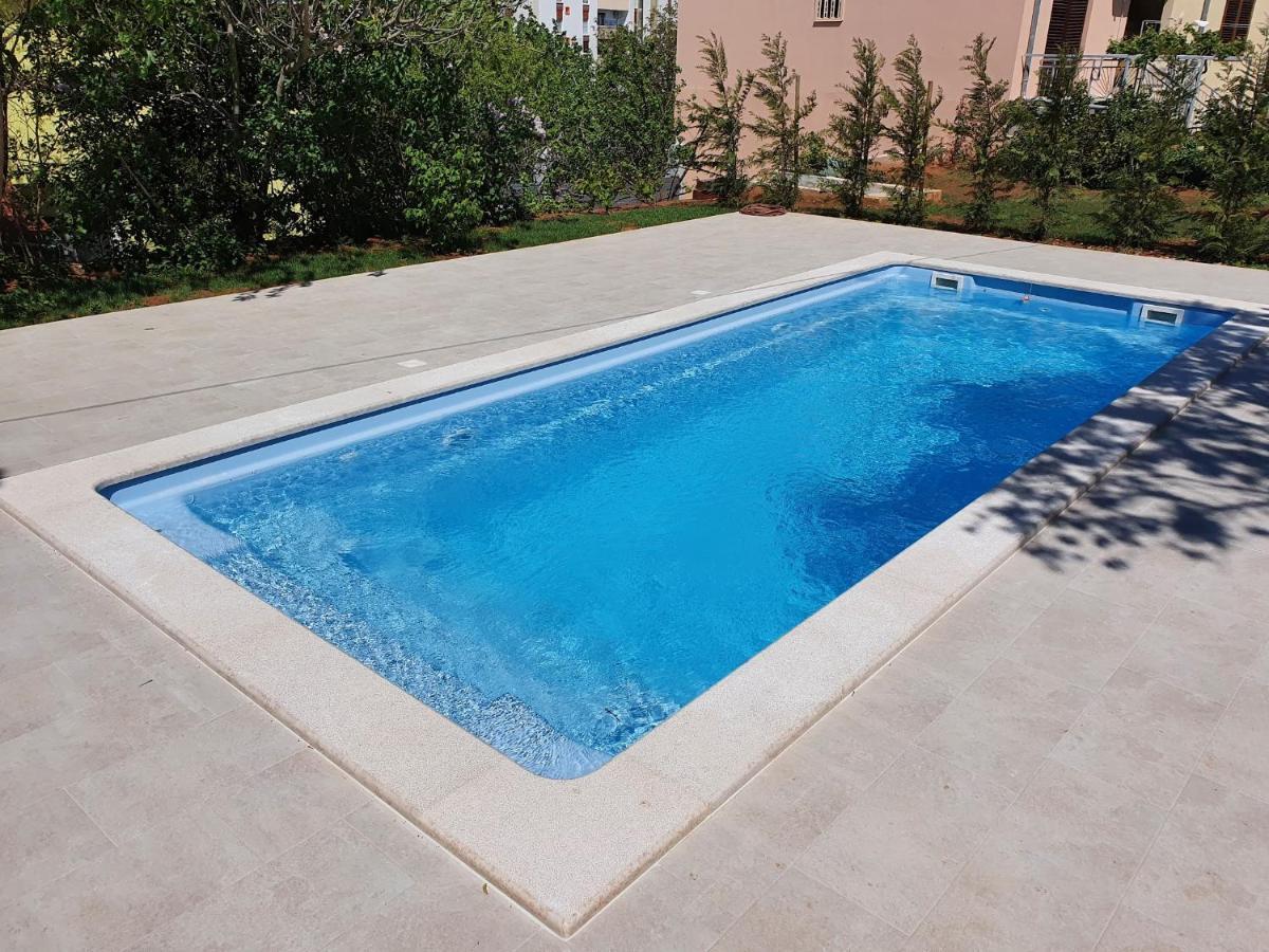 Ida Villa Pula Bagian luar foto