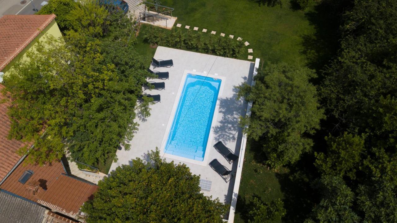 Ida Villa Pula Bagian luar foto